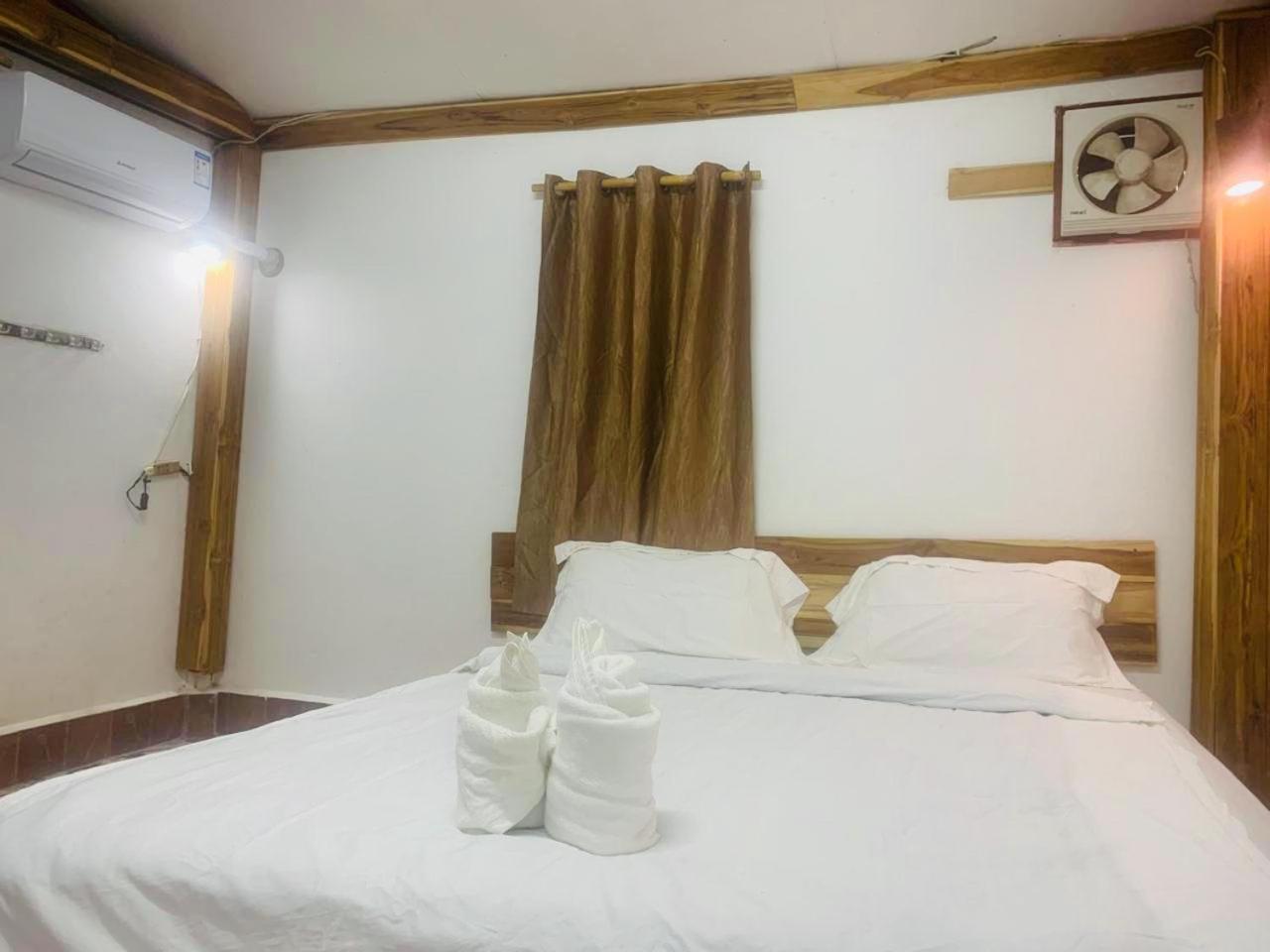 Amelie House Apartment Luang Prabang Bagian luar foto