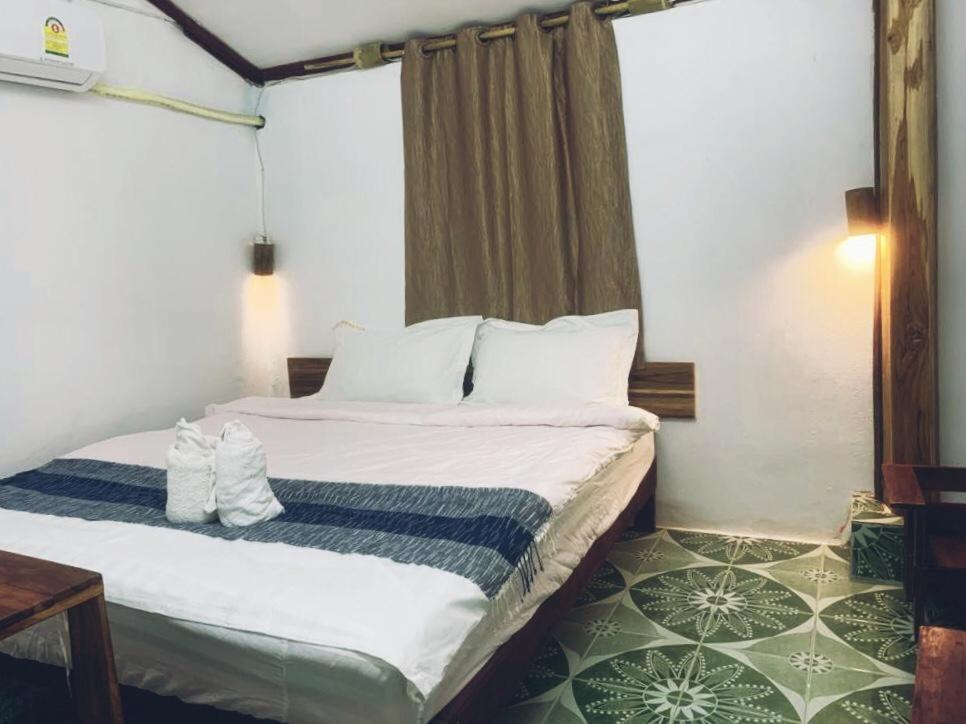 Amelie House Apartment Luang Prabang Bagian luar foto